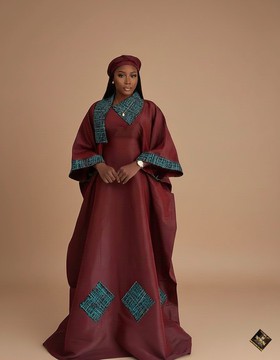 Robe longue kaftan en imprimé africain bordeaux Ireola