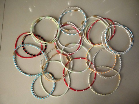 Wholesale set of 100 anklets, jewelry with clasps, different sizes of anklets, ankle chains