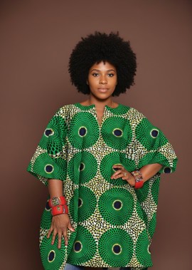 Tunique caftan Ankara vert naturel pour femme | Style afro court et bouclé