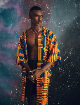 Ahuofɛ Vintage Kente Cloak (Pre-Order)