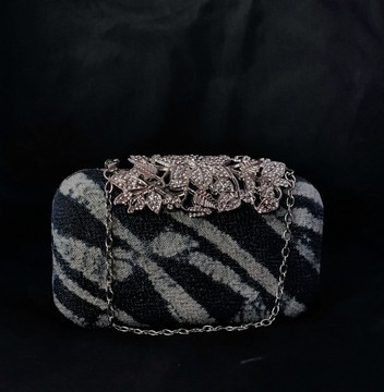 Sac à main en NDOP traditionnel
