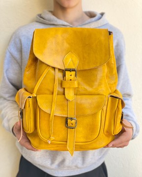 Sac à dos en cuir véritable haute qualité 100% fait main.