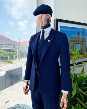 Un bleu marine à motifs carrés superposés "Peaky Blinders" - Jorgecarli super 140's - Costume "Board Room"