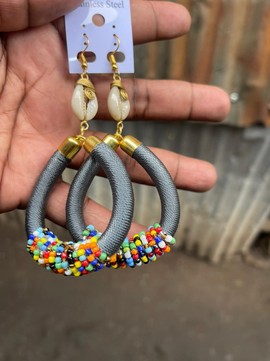 WHOLESALE PRICE EARRINGS -20 PAIRS MINIMUM