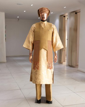The “Ewaniwa” Trad