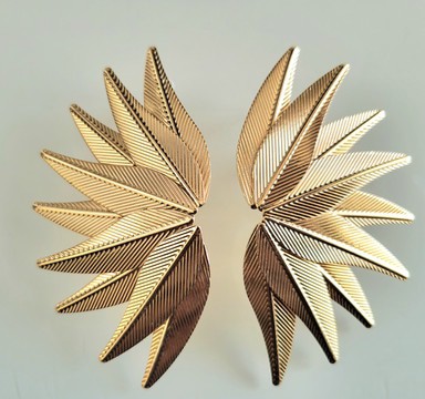 Boucles d'oreilles "feuilles" couleur or
