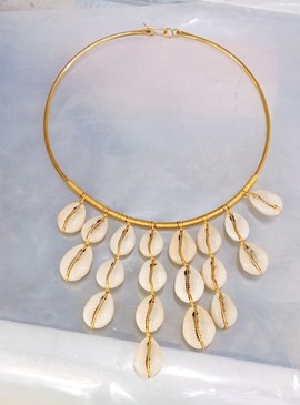 Collier de coquillages cauris, collier tour de cou, collier en laiton, collier africain.