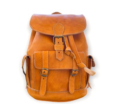 100% handmade high quality genuine leather backpack.