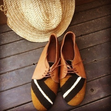 Derby shoes