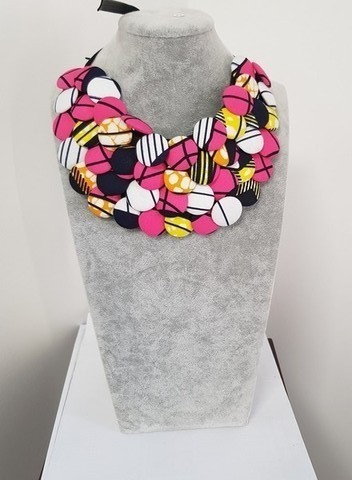 Necklace in wax "Adan's knot"