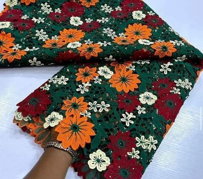 Grand tissu en dentelle cordée, 5 yards