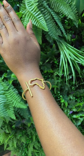 “Jea” brass bangle bracelet