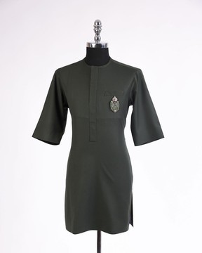 An army green, 3/4 sleeve kaftan, front flap with metal wire embrodery patch detailing kaftan native
