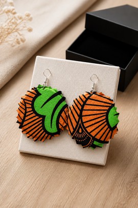 earring