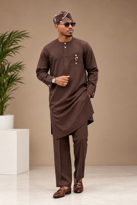 tenue de sénateur pour homme