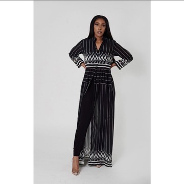 Black and White Chevron Striped Long Sleeve Chiffon Sheer Maxi Kaftan Dress