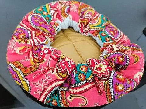 Self-heating wax cap