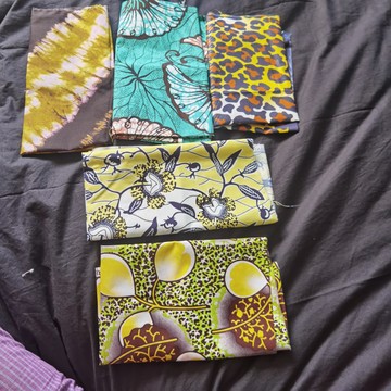 Lot de 5 Coupons Tissus pagne Cameroun en coton léger 45x60