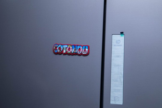 Magnet en Bois « Cotonou en Lettre » avec motif  - Décoration idéale pour réfrigérateur