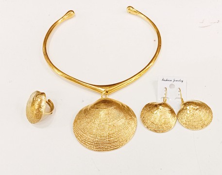 Set jewellery, handmade jewellery, African jewellery, wholesale jewellery,brass choker,brass ring.