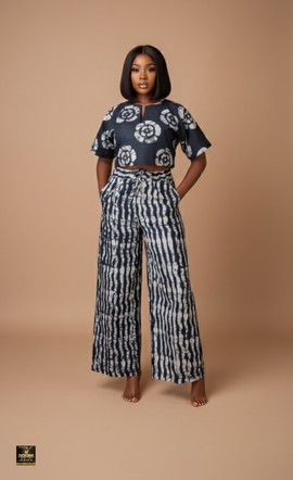 Ensemble deux pièces crop top et pantalon palazzo