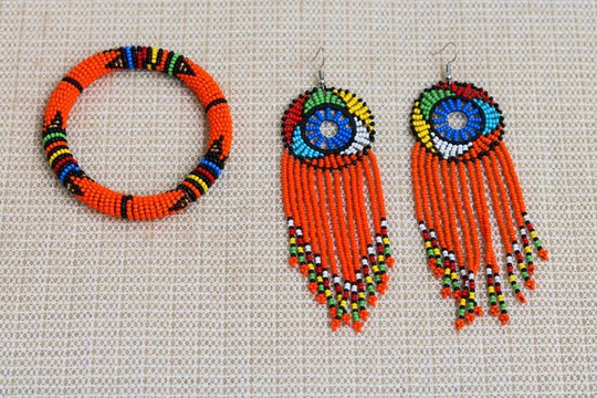 African Beaded jewelry, Beaded earrings and bracelets, Elegant earrings, Boho earrings