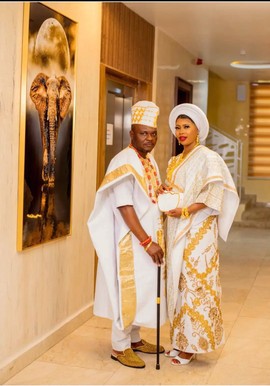 COUPLE ASO OKE/WEDDING COUPLE AFRICAN CLOTHING