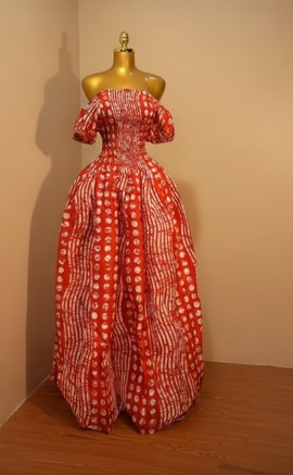 Robe longue smockée en imprimé africain