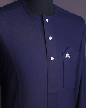 A midnight blue, invisible stripe, jorgecarli, front flap Kaftan