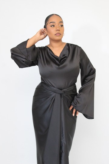 Tahira Noor black set