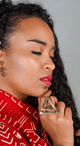 Magnifique bague en bronze « Triangle »