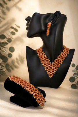 AFRICAN LADIES PEARL SET NECKLACE EARRINGS BRACELET TRADITIONAL JEWELERY