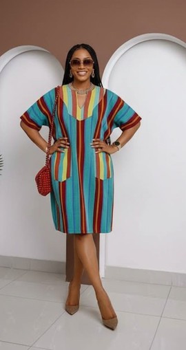 Robe courte élégante