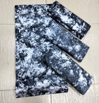 Adire teint par nouage _5 yards