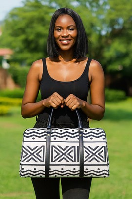 African Leather Bag for Travel Mud Cloth Zigzag White &amp; Black