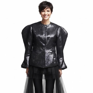 round neck metallic silver jacket woman with puffy sleeve