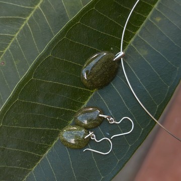 Oval Stone Jewelry Set