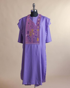 An Iris Purple, arrow &amp; floral metallic wire embroidery design with ss30 &amp; ss20 stone agbada