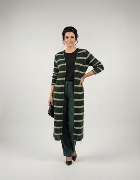 Ensemble Chic : Pantalon en coton et Long Kimono en maille rayée