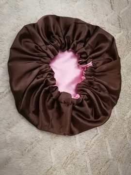 Reversible silk nightcap