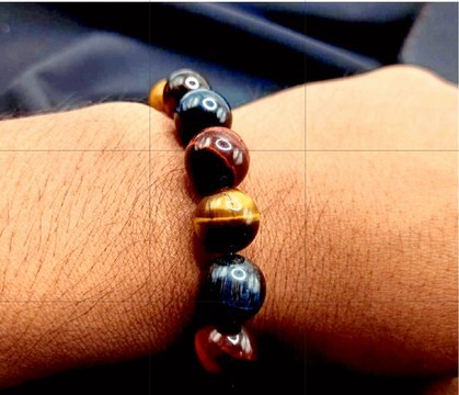 Bracelet 3 eyes: bull/tiger/falcon - in natural stone from Madagascar