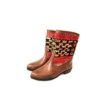 Botte en cuir véritable et kilim fait main haut de gamme.