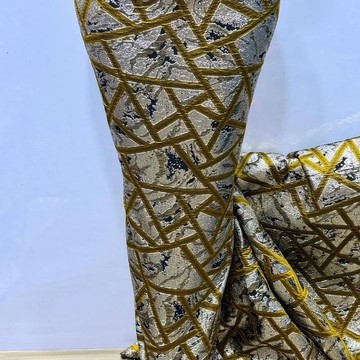 Brocade, Damask, lace   (5 yards )