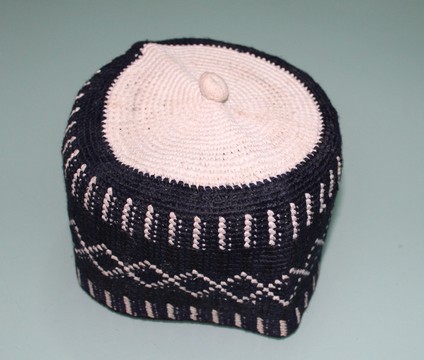 Casquette traditionnelle, Kufi, casquette Mallam, casquette Fulani, Fula