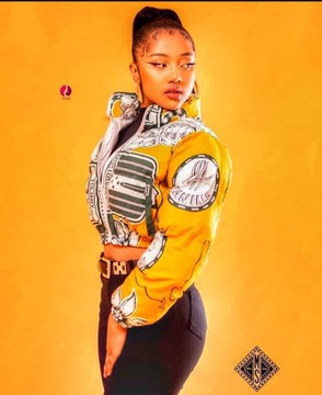 Doudoune Crop-top/bombers /Veste/collection LAMBAOINE/ Madagascar