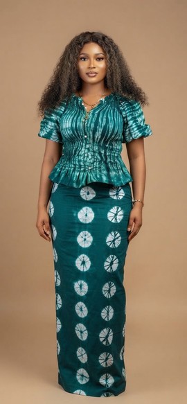 Ensemble asymétrique deux pièces à motifs