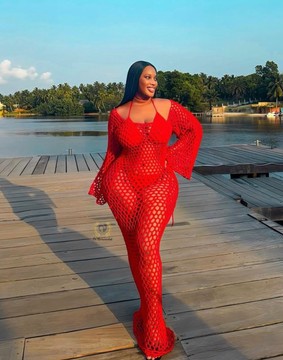LA REINE ROUGE