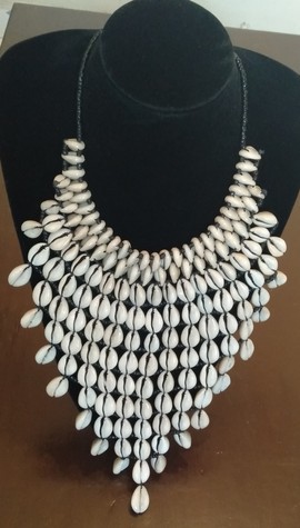 Cowries shell necklace,African necklace, natural necklace