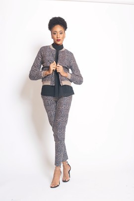 Lightweight wax bomber jacket with silver front closure