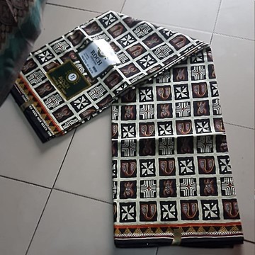 Tissu pagne véritable Ndop du Cameroun